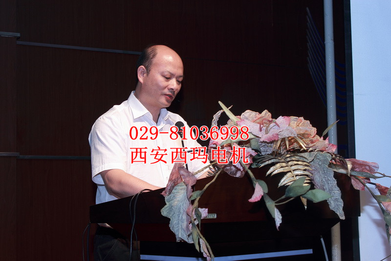 客戶代表南車玉柴公司楊戰明總經理正在發言